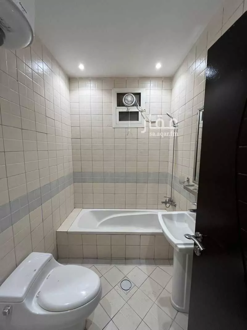 4 bedroom apartment in Al Nada, Riyadh 12