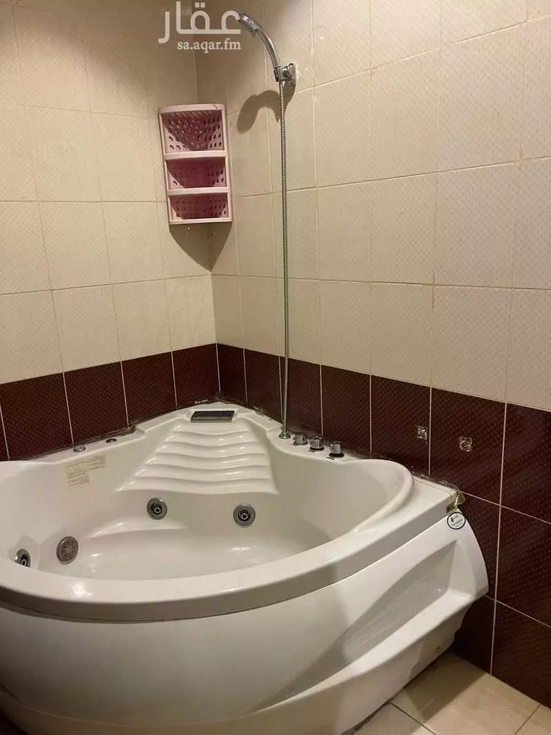 3 bedroom apartment in Al Yaqout 4