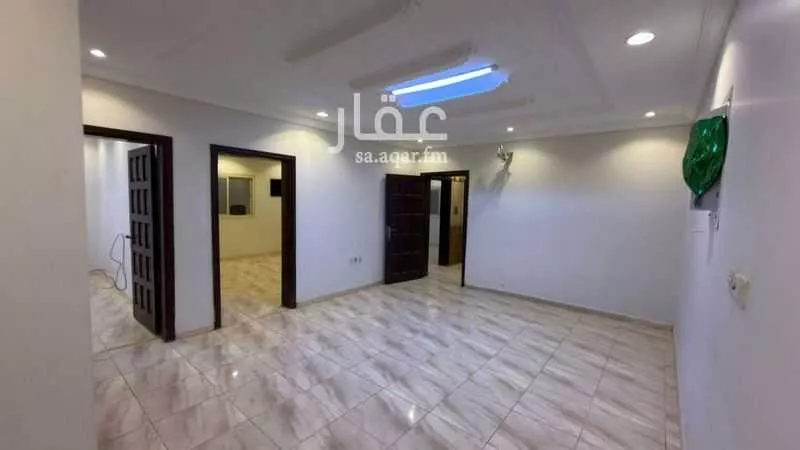 4 bedroom apartment in Abruq Ar Rughamah, Jeddah 8
