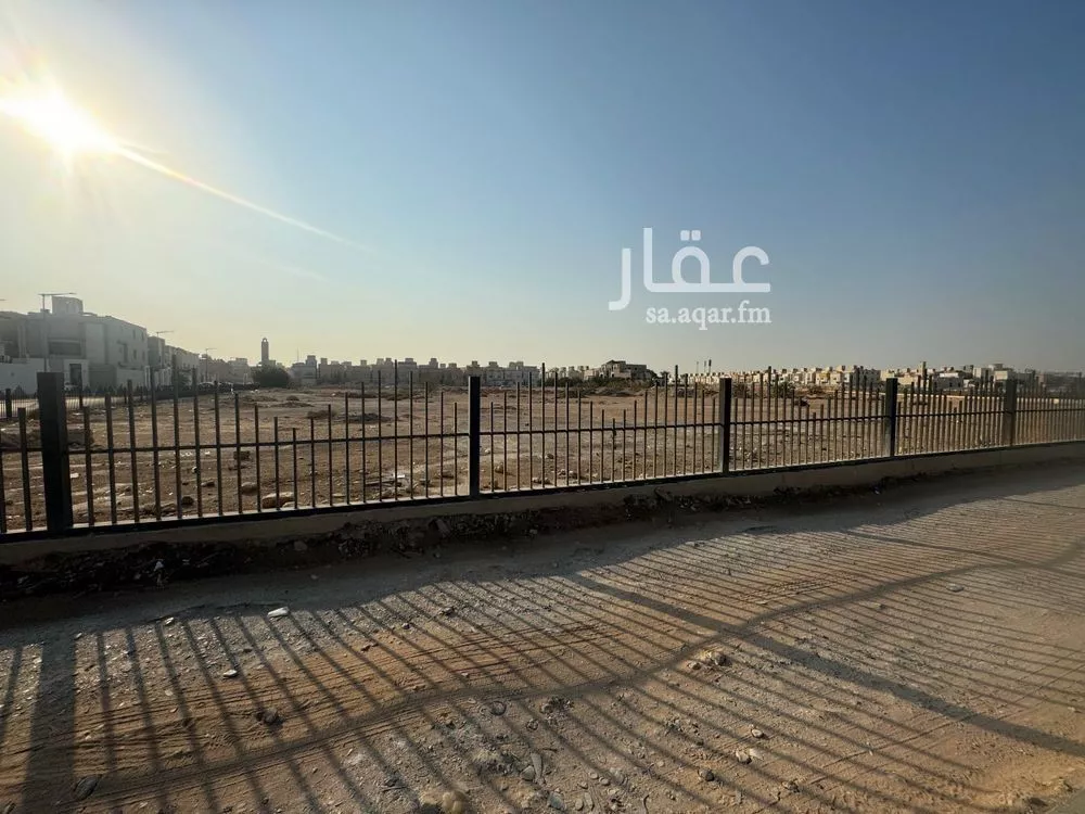 32000 sqm land in Al Qadisiyah 3