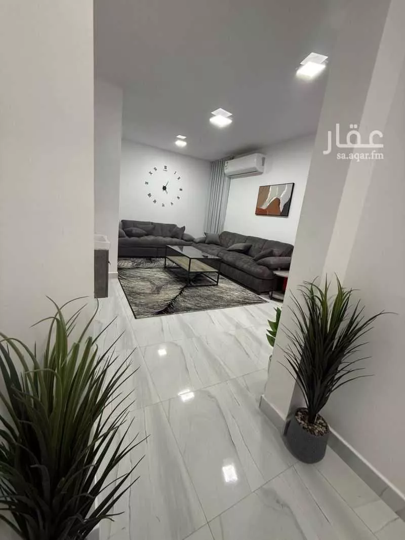2 bedroom building in Umm Al Hamam Al Sharqi, Riyadh 7