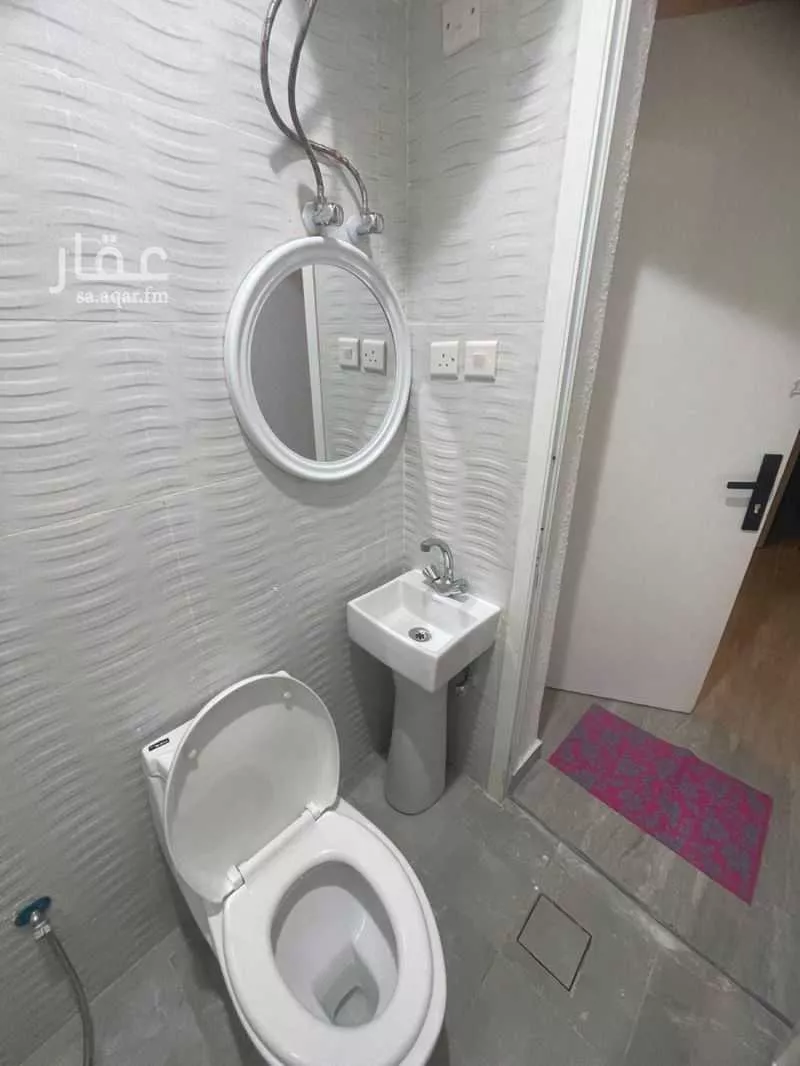 2 bedroom building in Umm Al Hamam Al Sharqi, Riyadh 10