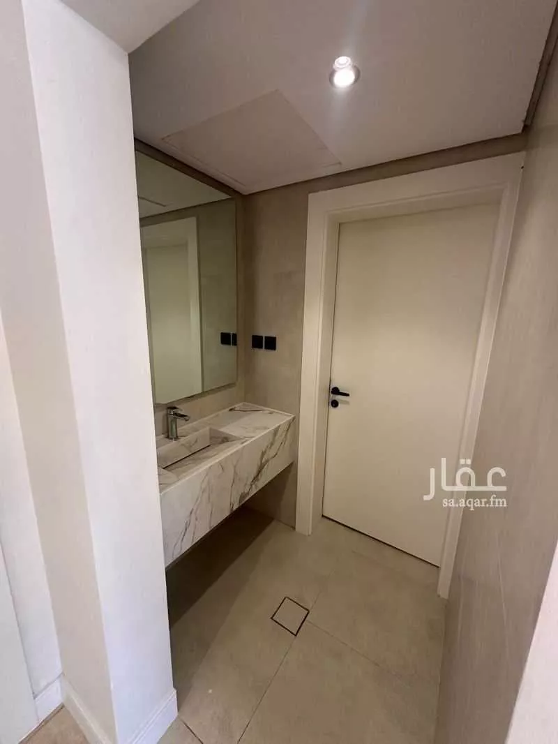 building in Al Olaya, Riyadh 10