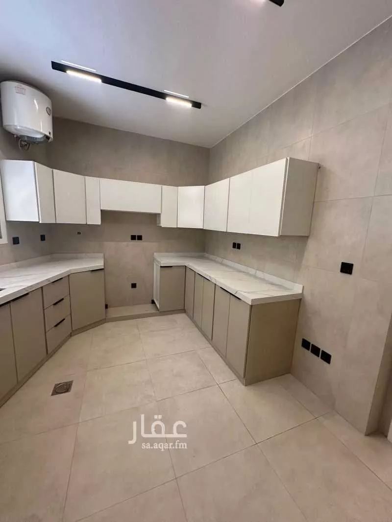 building in Al Olaya, Riyadh 9