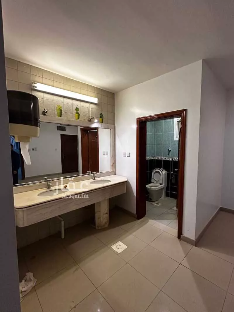 9 bedroom villa in Al Rawabi, Riyadh 7