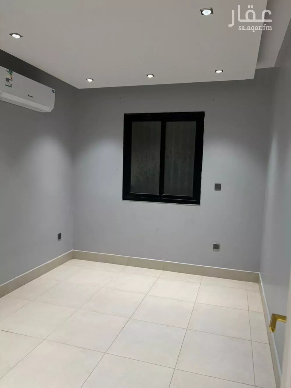 شقة 3 غرف في الملقا 3