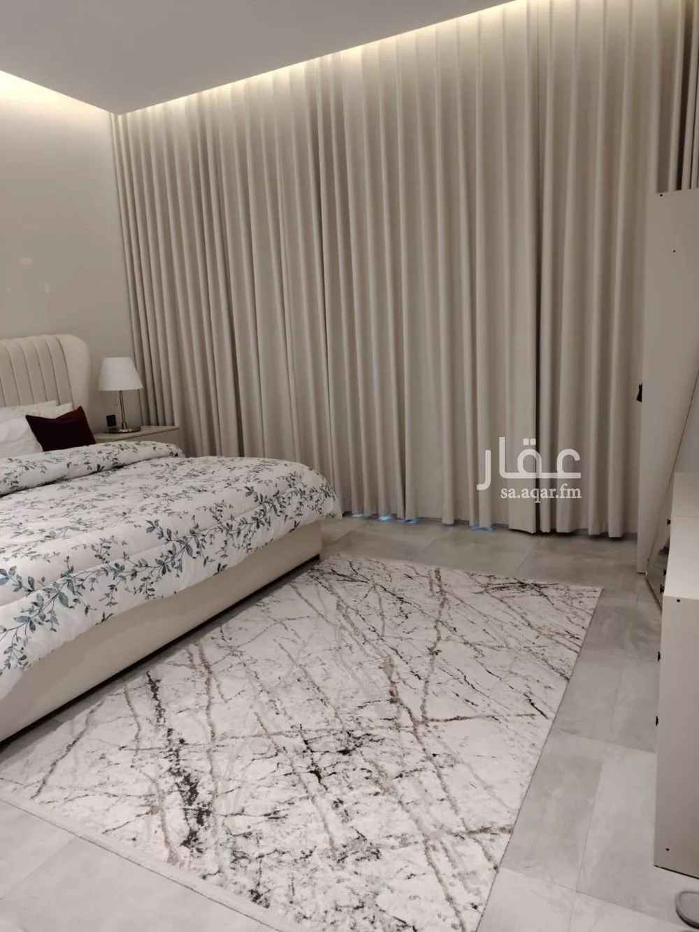 شقة 3 غرف في الملقا 3