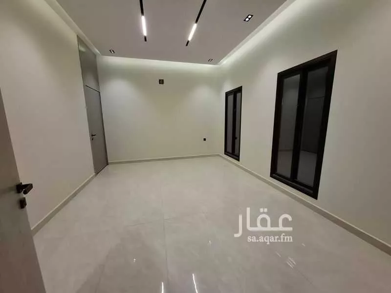 فيلا 17 غرف في الشرق 4