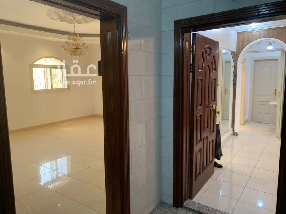 شقة 5 غرف في النسيم 4