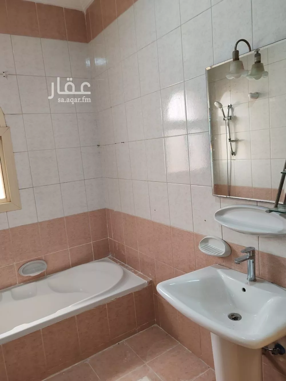 4 bedroom apartment in Al Aziziyah 4
