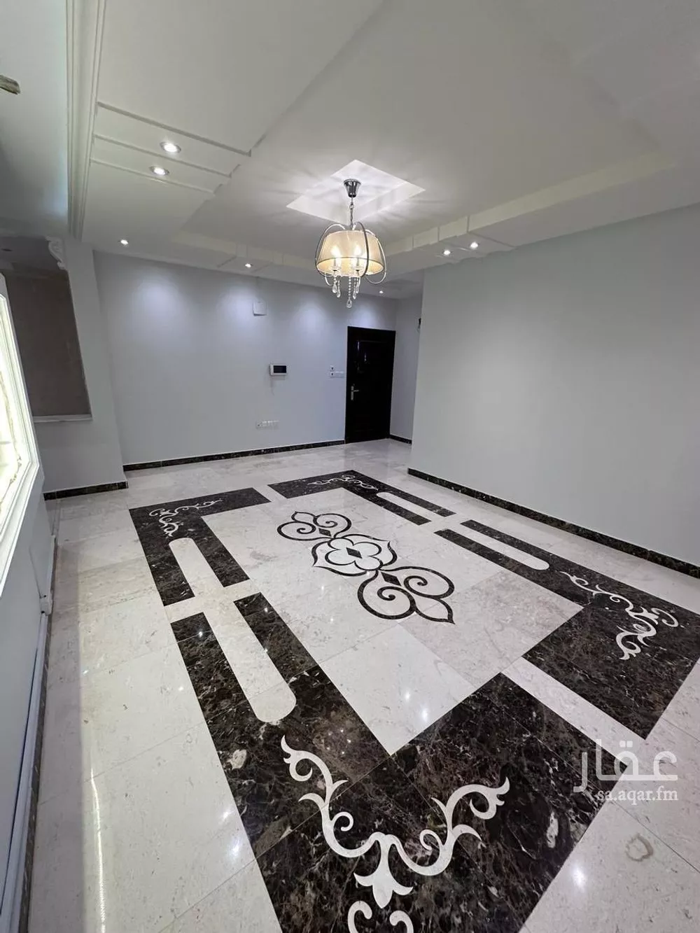 5 bedroom apartment in Al Rawdah 3