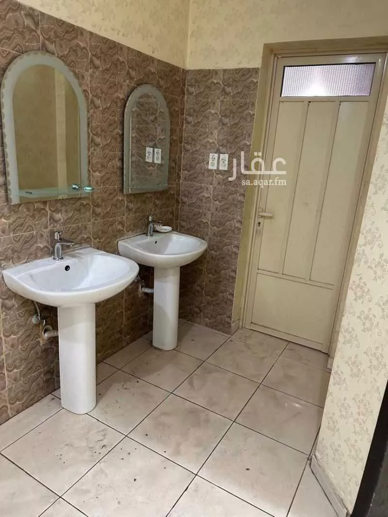 6 bedroom apartment in Al Fayha 5