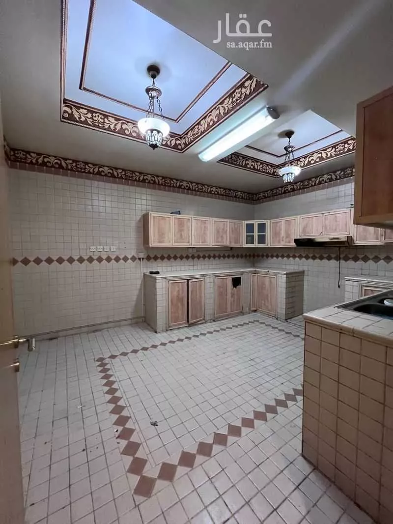 فيلا 4 غرف في الروابي 5