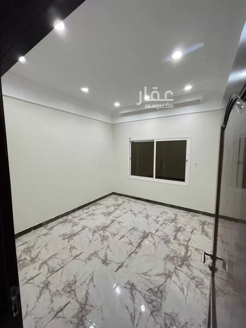 3 bedroom apartment in Hajar, Eastern Province 10