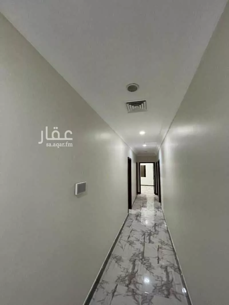 3 bedroom apartment in Hajar, Eastern Province 6