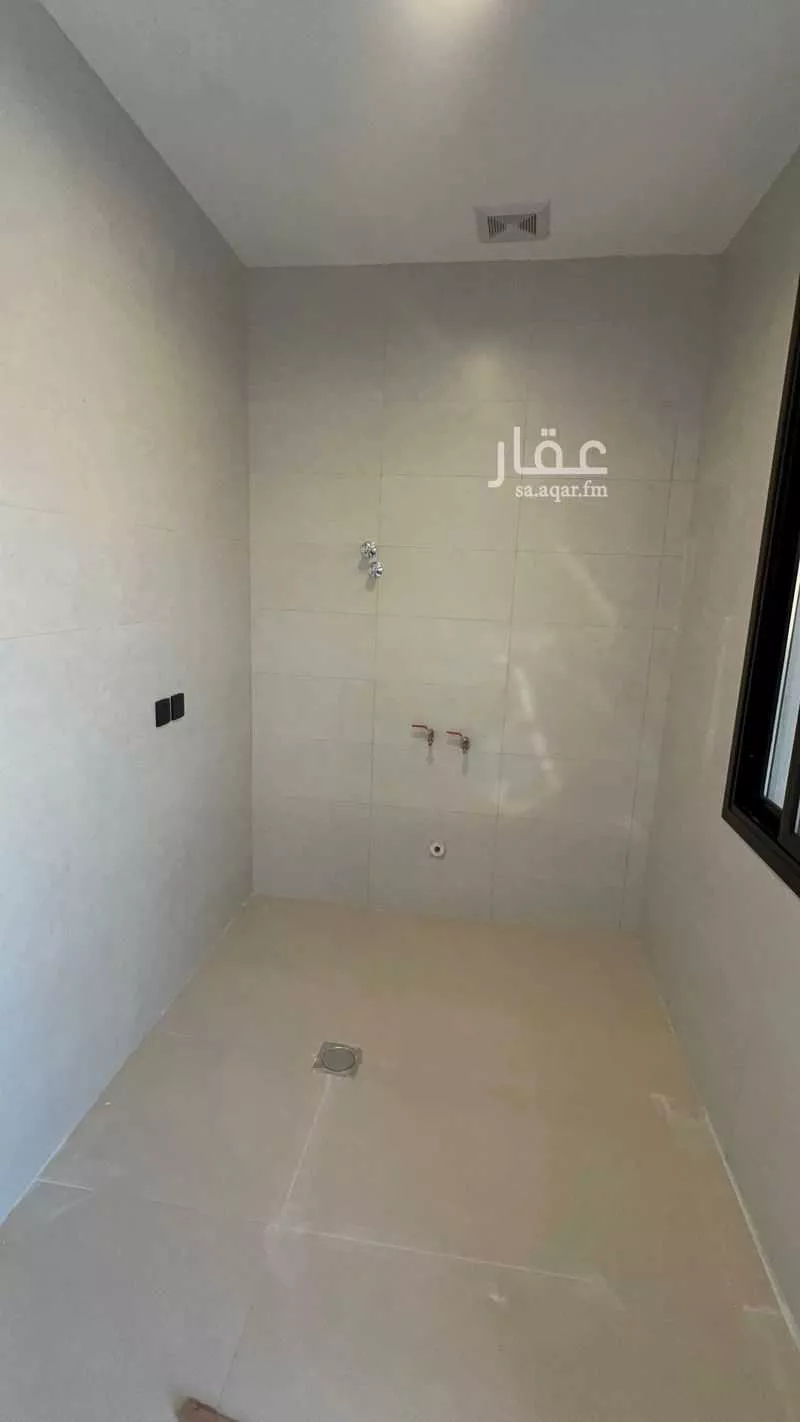 6 bedroom villa in Ash Shulah, Eastern Province 19
