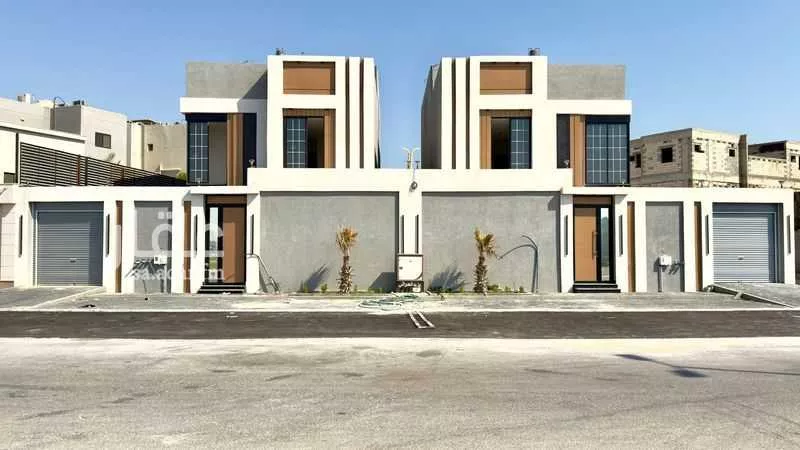 فيلا 6 غرف في ضاحية الملك فهد 1