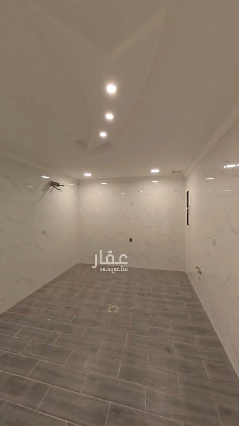 5 bedroom apartment in Badr 3