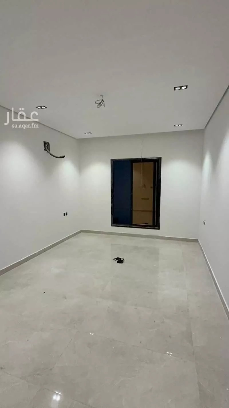 4 bedroom apartment in Al Nuzhah, Eastern Province 8