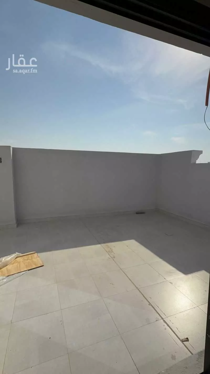 شقة 5 غرف في الشعلة 5