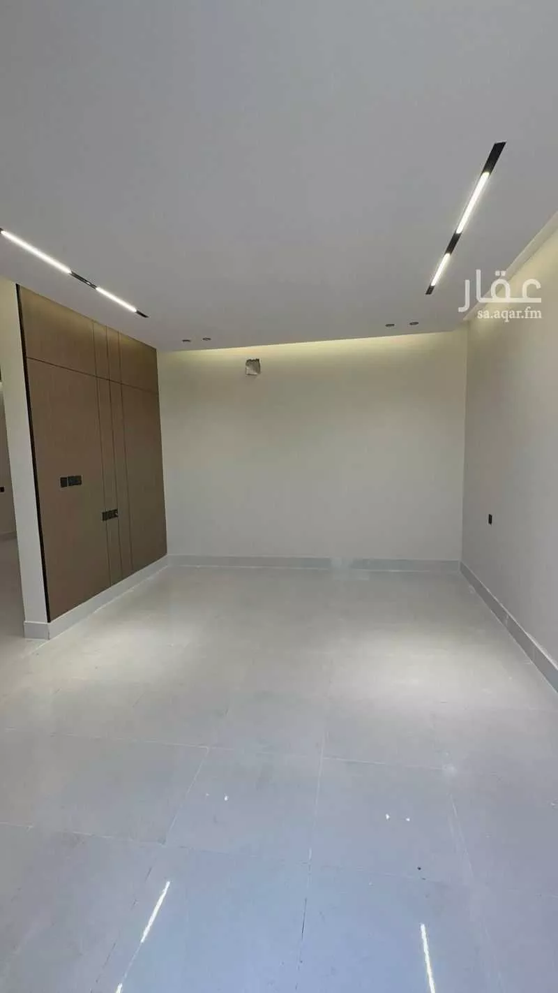 شقة 6 غرف في بدر 4