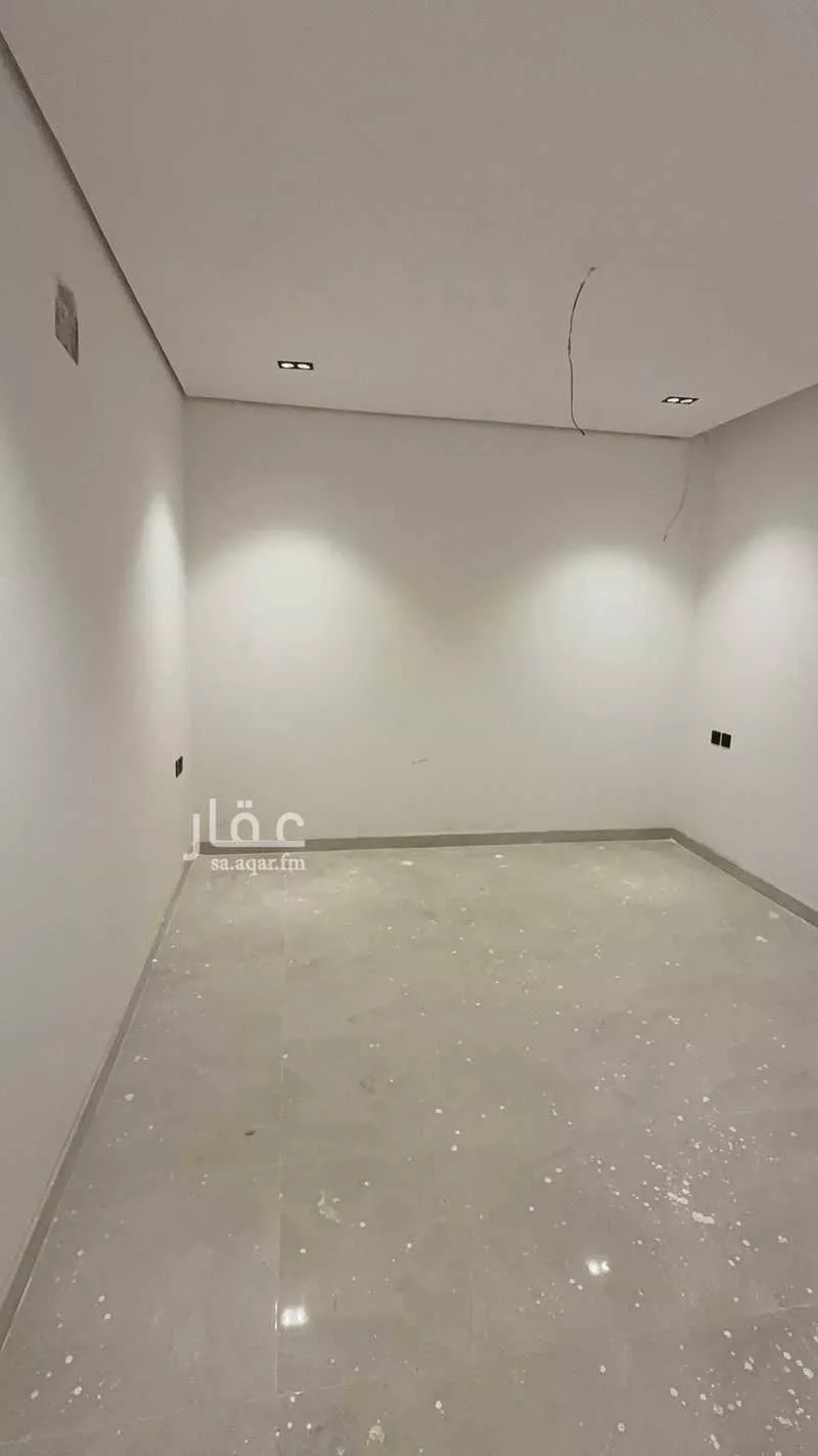 شقة 4 غرف في الجامعيين، الدمام 10