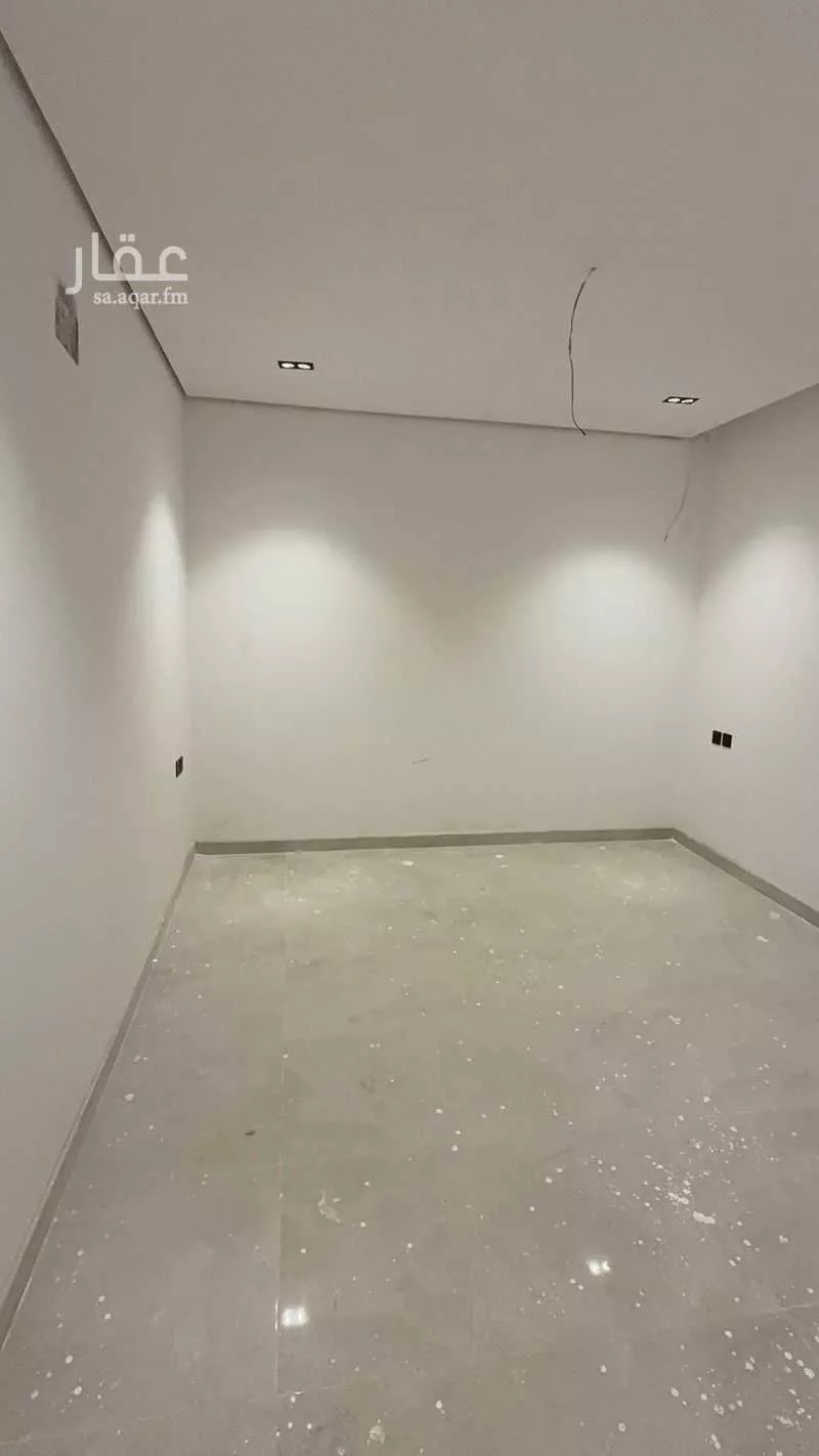 4 bedroom apartment in Al Nuzhah, Eastern Province 11