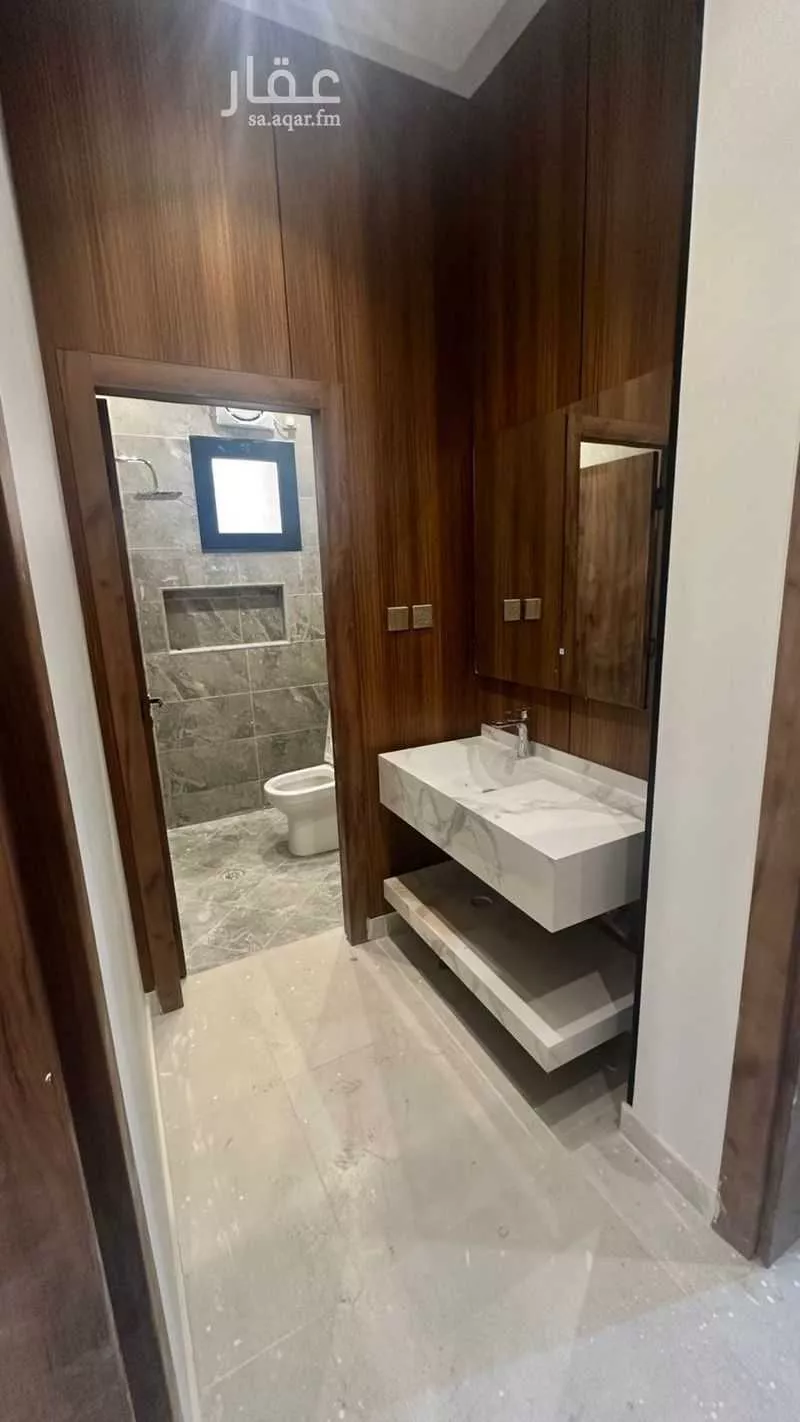 عمارة 300 م² في العمرة الجديدة 2