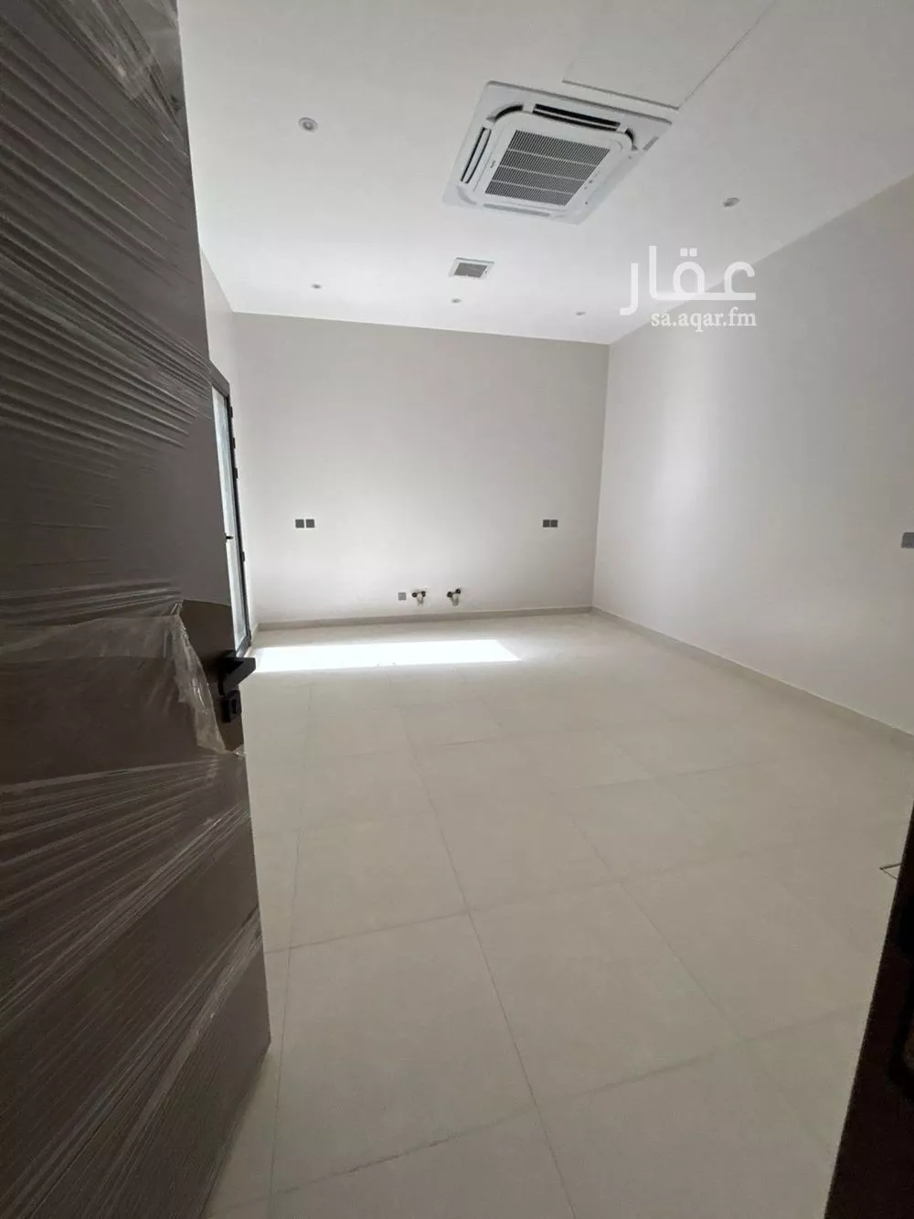 4 bedroom villa in Al Rabwa, Riyadh 6