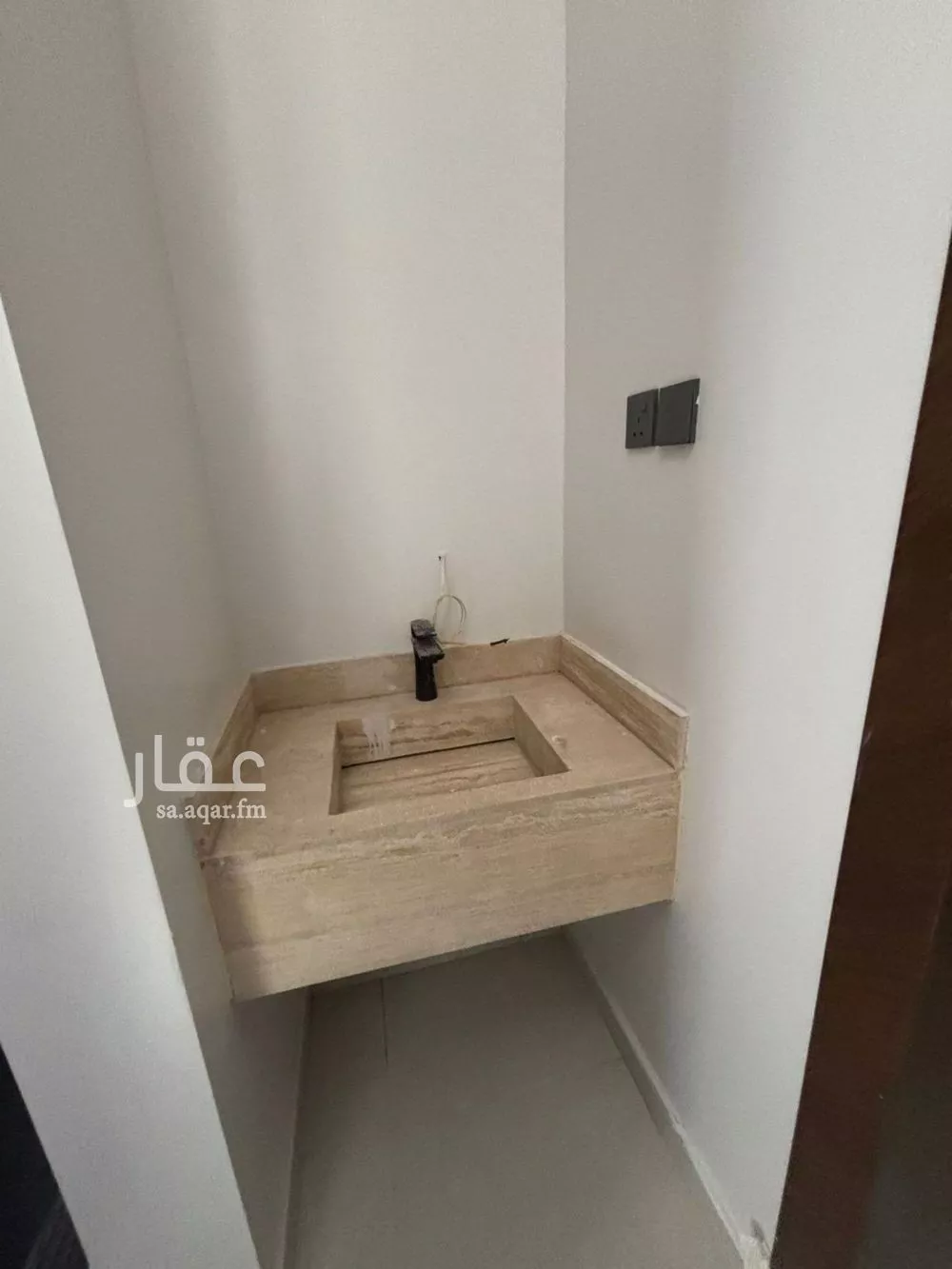 4 bedroom villa in Al Rabwa, Riyadh 9