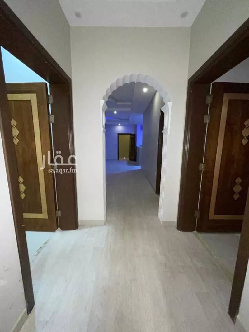 5 bedroom apartment in Al Bashaer, Jeddah 6