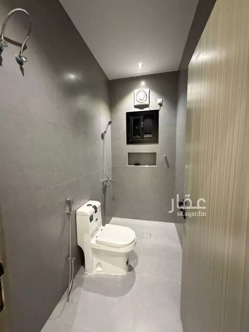 3 bedroom apartment in Al Bashaer, Jeddah 9
