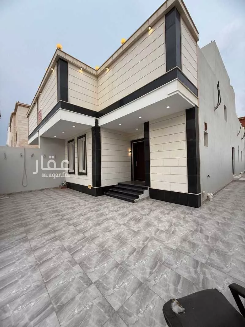 فيلا 5 غرف في الفروسية 4