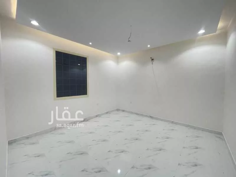 عمارة 420 م² في الصالحية 4