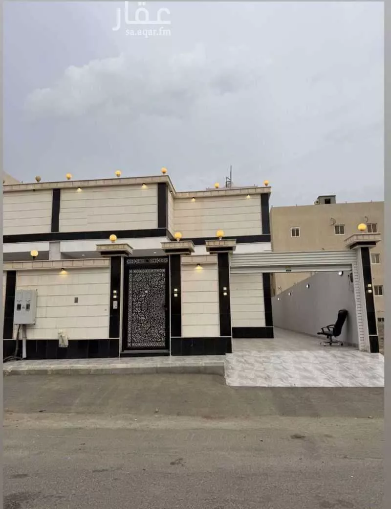 فيلا 5 غرف في الفروسية 1