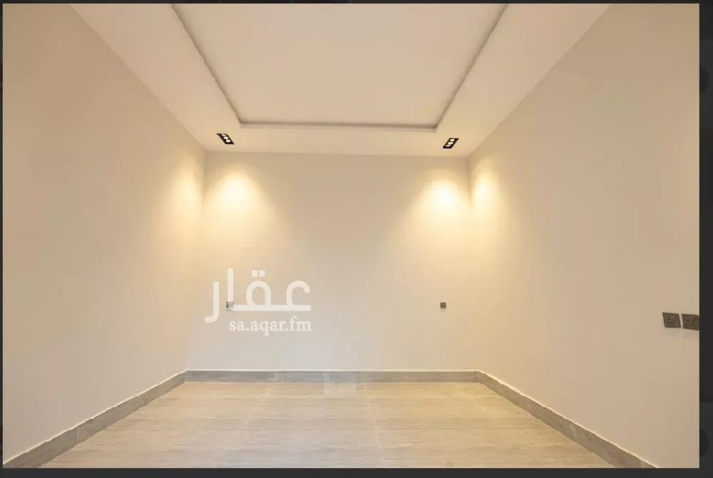 فيلا 4 غرف في الرمال 2