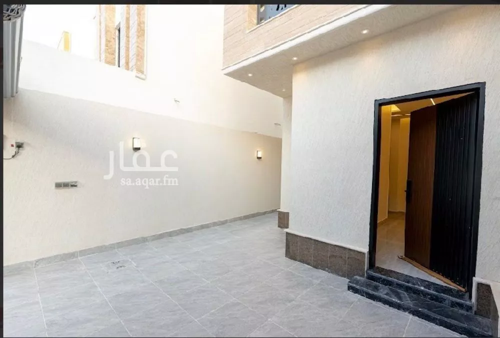 دور 5 غرف في الرياض 1