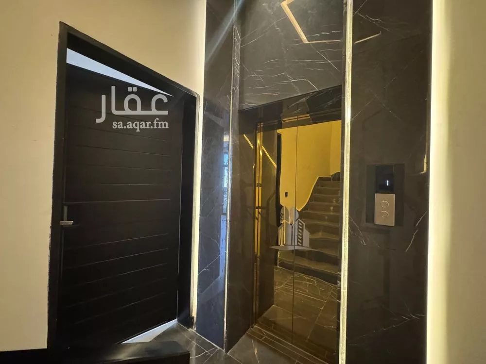 5 bedroom floor in Qurtubah 2