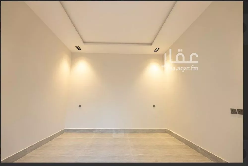 فيلا 5 غرف في الرمال 4