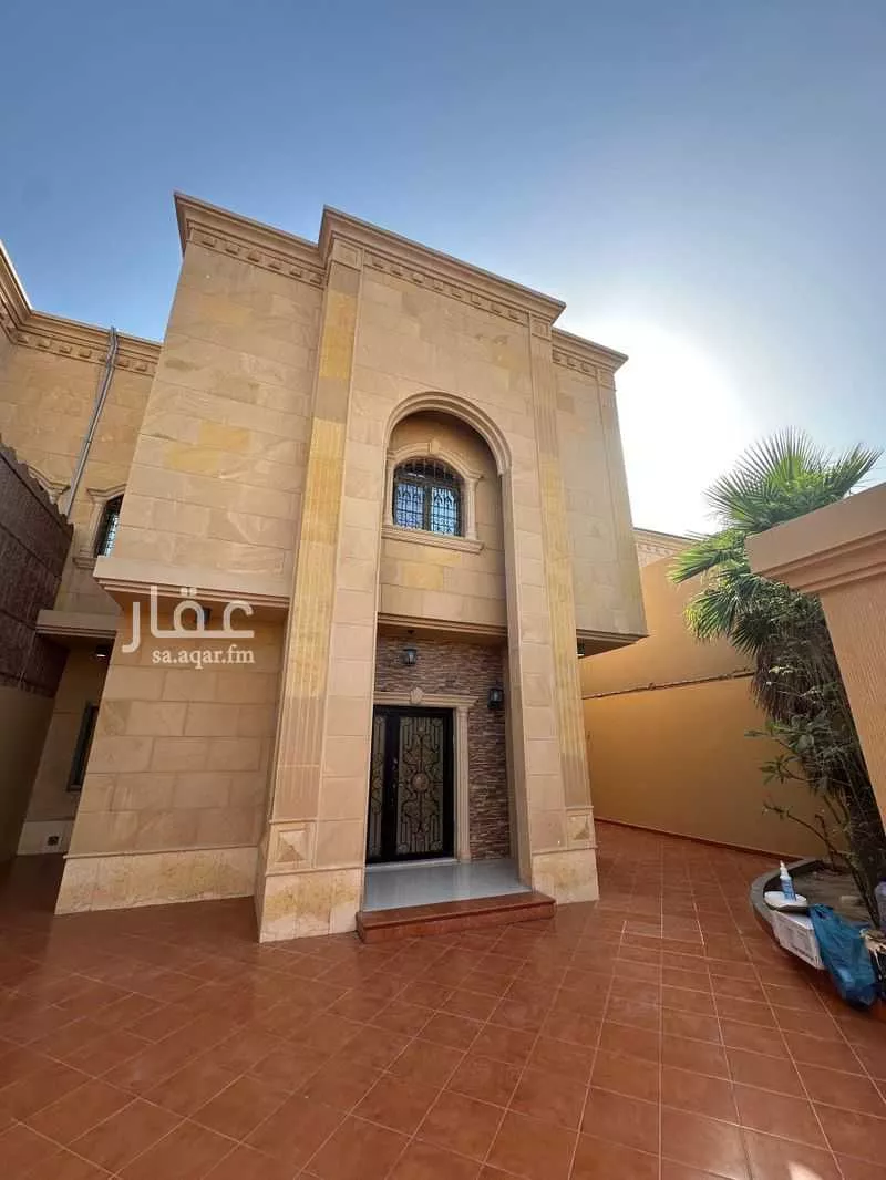 فيلا 9 غرف في الفيصلية 2