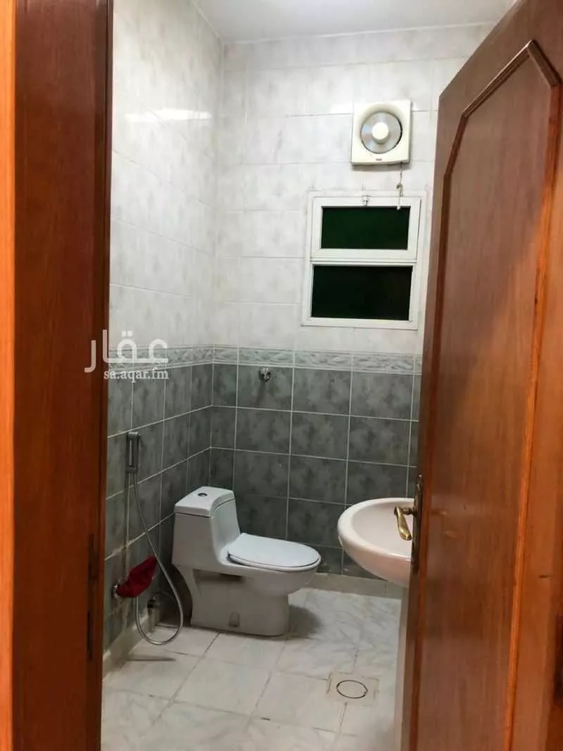 11 bedroom villa in Al Rawdah, Riyadh 24