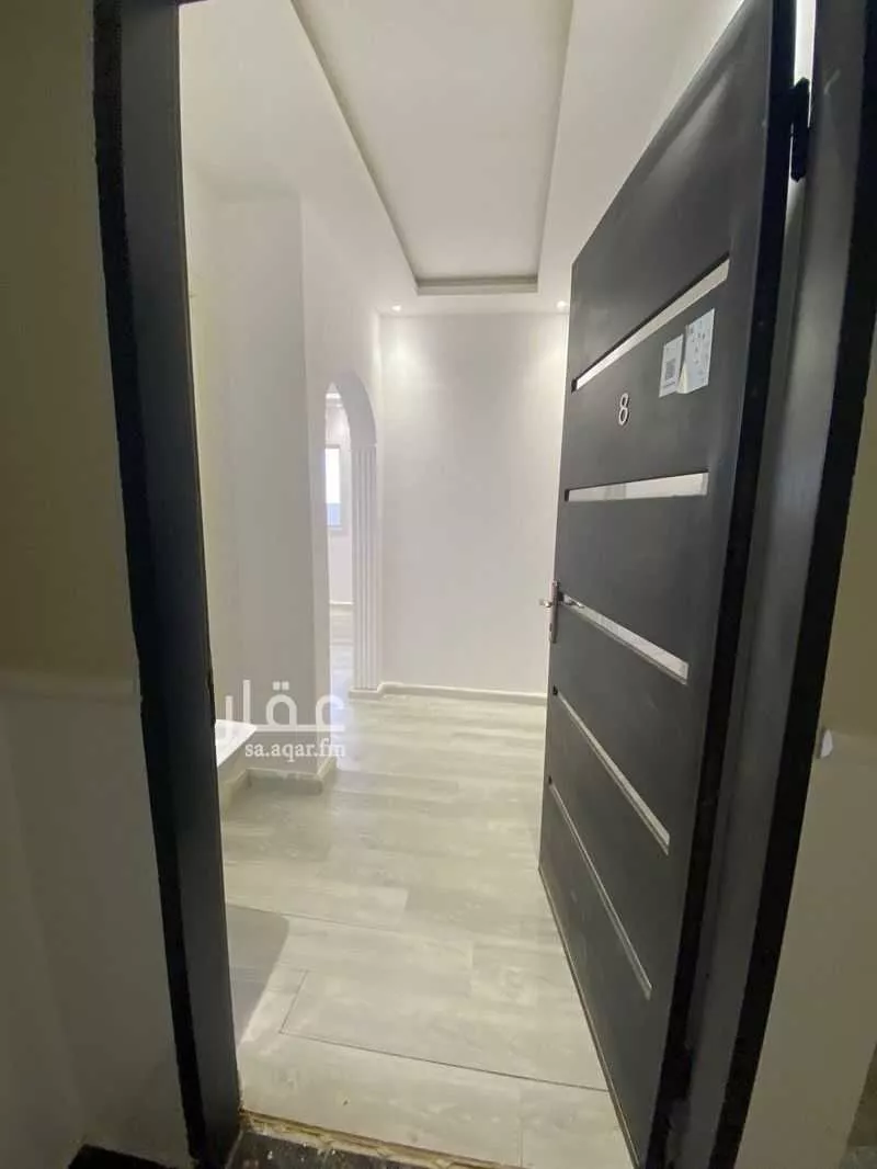 شقة 3 غرف في عرقة 3