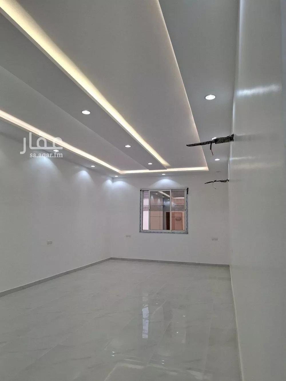 عمارة 550 م² في الملك فهد 3