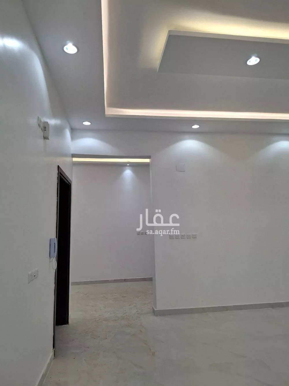 عمارة 550 م² في الملك فهد 4