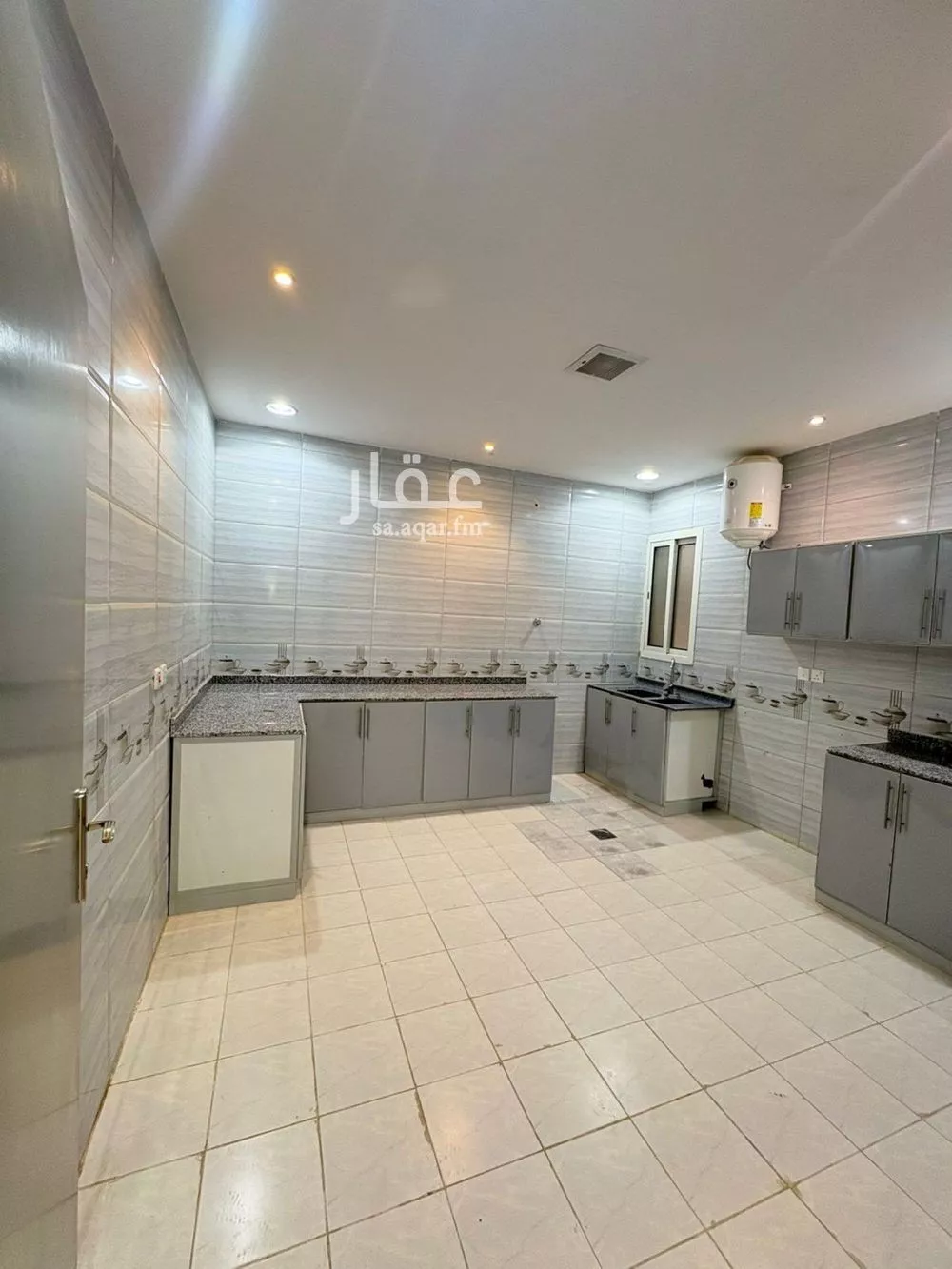 شقة 1 غرف في العقيق 1