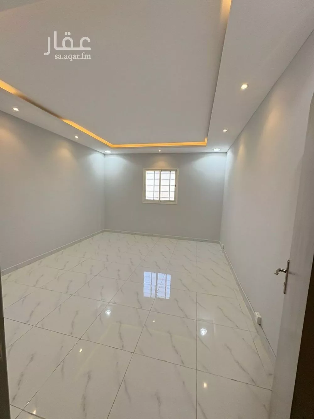 شقة 1 غرف في العقيق 2