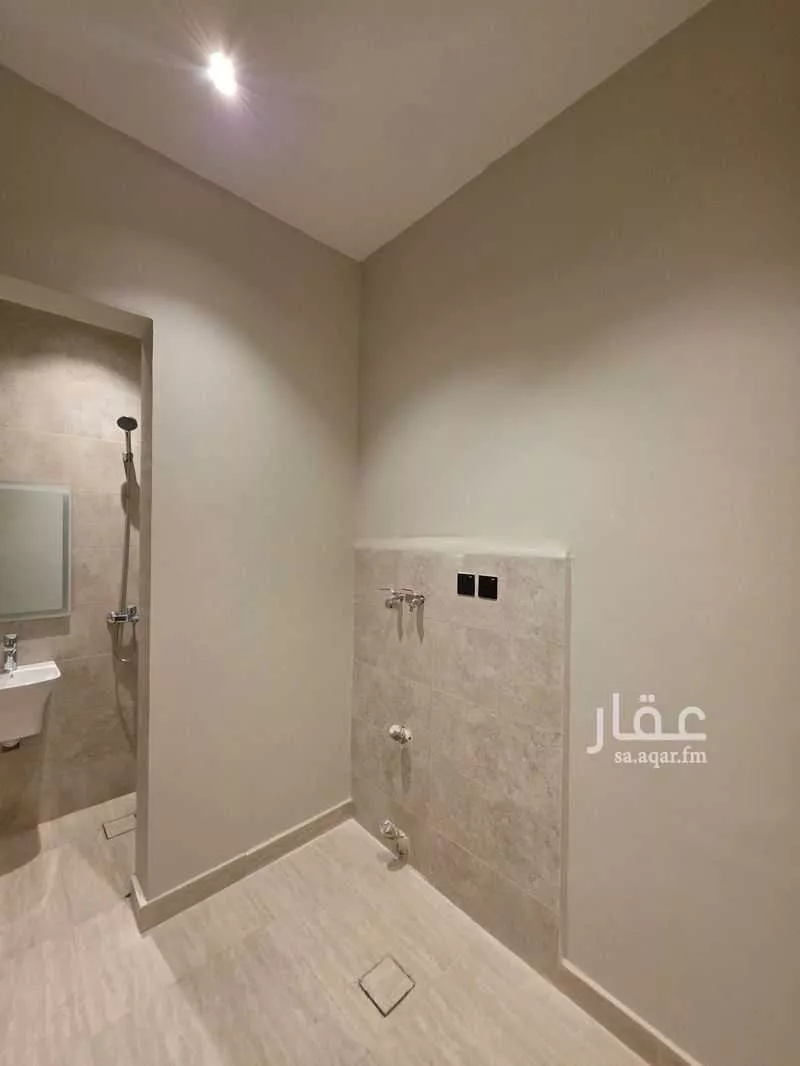 3 bedroom apartment in Al Nuzhah, Jeddah 12
