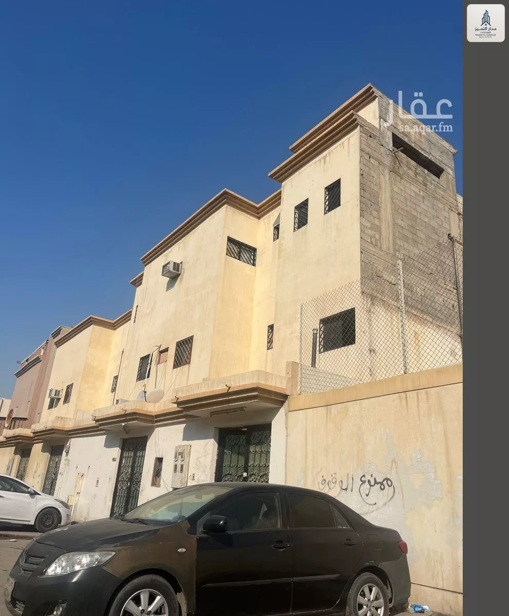 12 bedroom villa in Al Yamamah 2