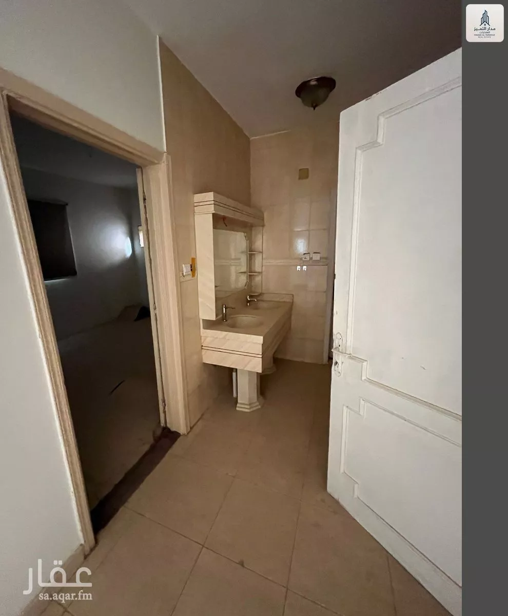 6 bedroom villa in Sultana 5