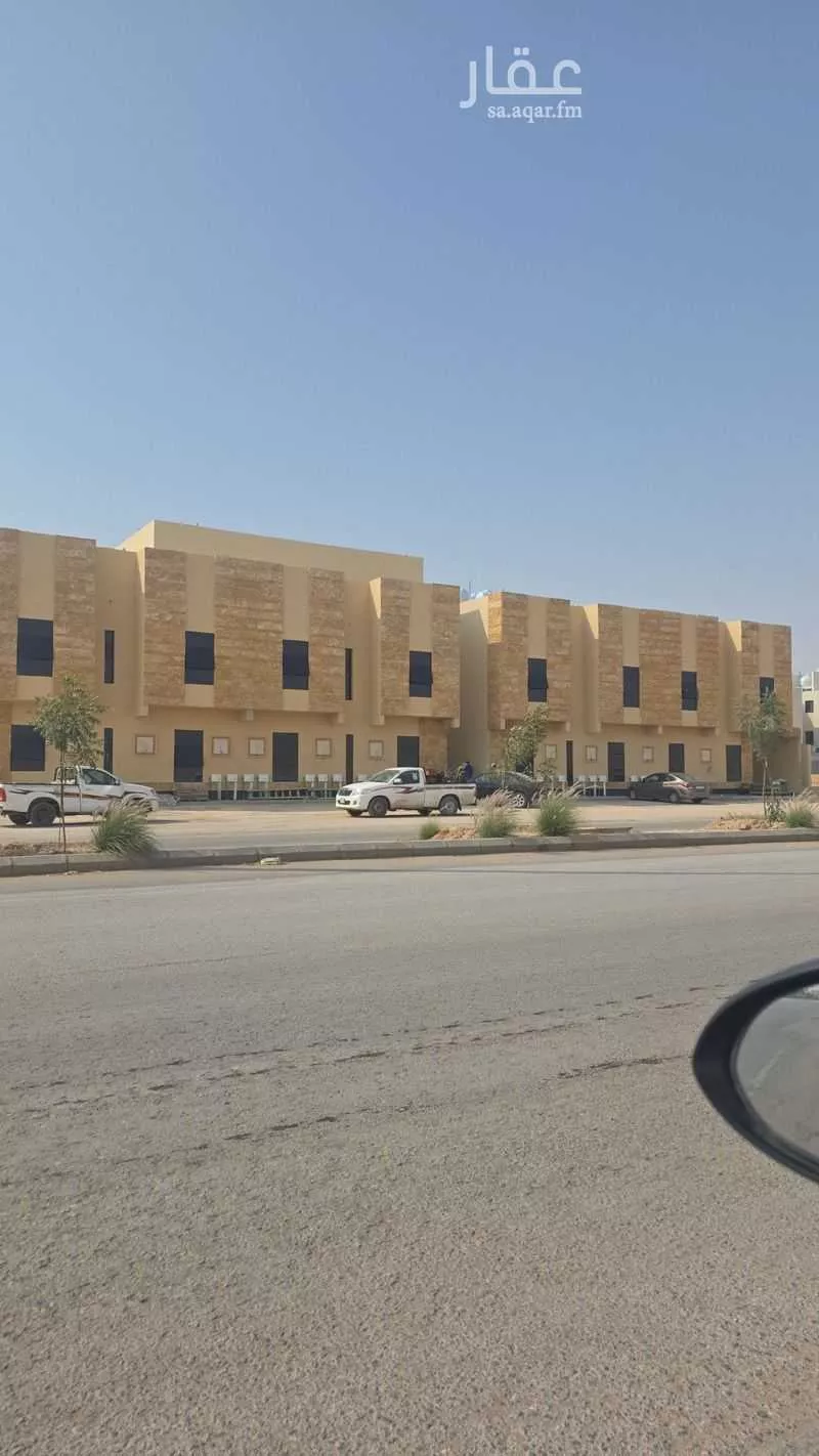عمارة 1960 م² في القادسية 5